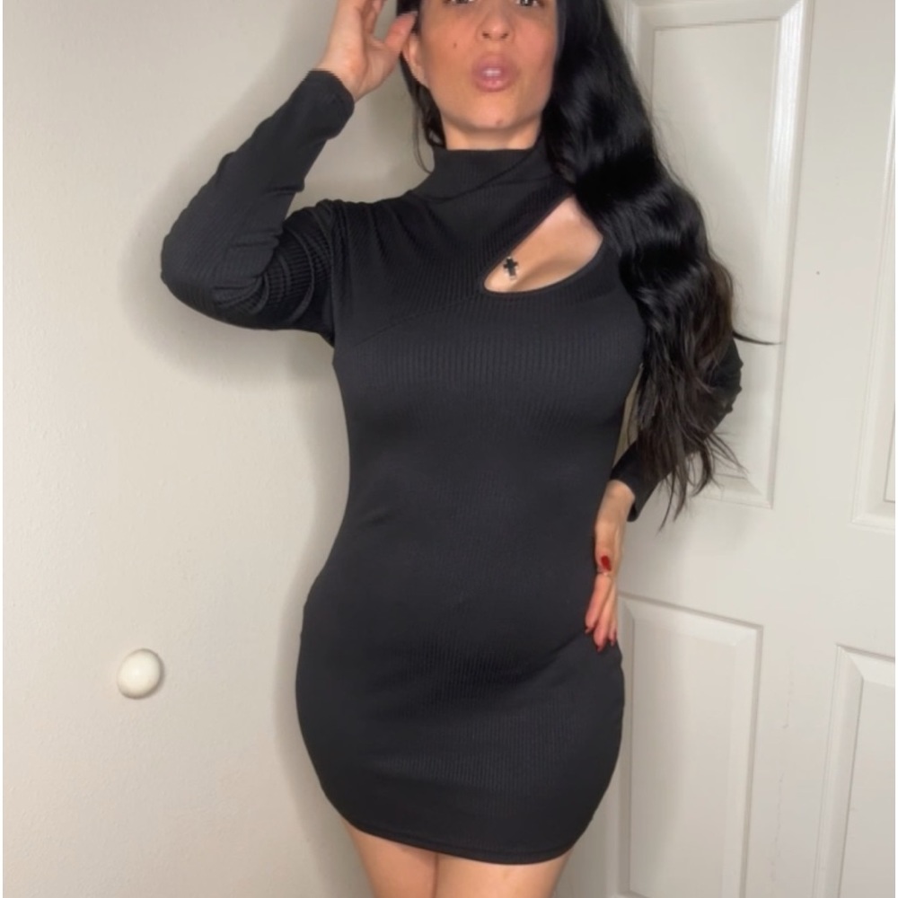Like New- Súper Mini LBD